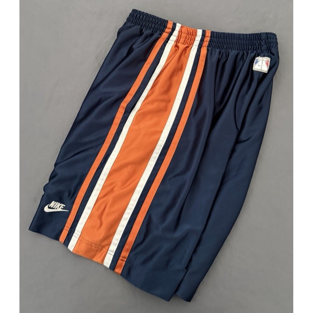 Nike Basketball Shorts Mens Size Size Medium Navy Blue Orange Shiny Pockets Logo